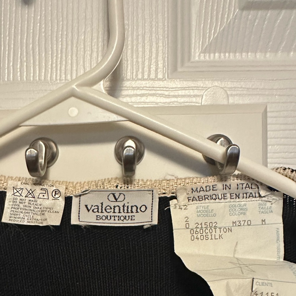 Valentino Black Cardigan with White Trim - Picture 5 of 9